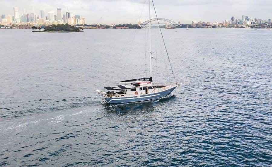 Christmas Cruises on Major Tom