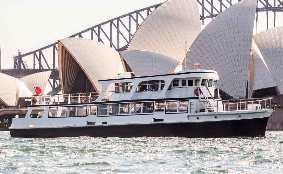 New Years Day Cruises on Mandalay in front of the Sydney Harbour Bridge New Years Day Cruises on Mandalay in front of the Sydney Harbour Bridge