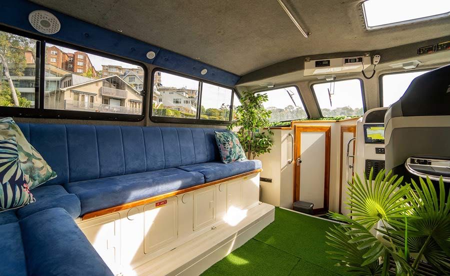 Boat Hire on Monkey Business Boat Hire on Monkey Business