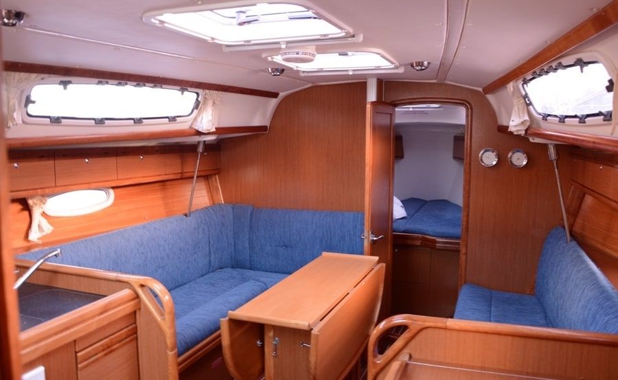 colina new years eve cruise internal lounge colina new years eve cruise internal lounge