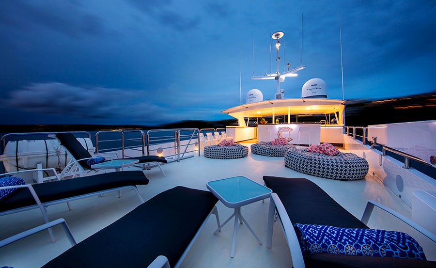 new years cruise on Corroboree new years cruise on Corroboree