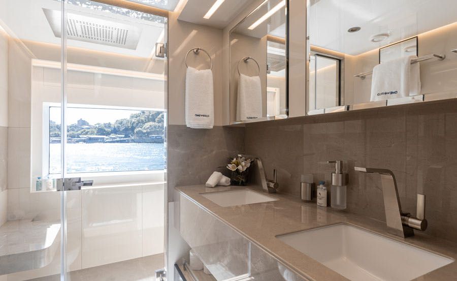 Whitsundays Super Yacht Hire on ONEWORLD bathroom Whitsundays Super Yacht Hire on ONEWORLD bathroom