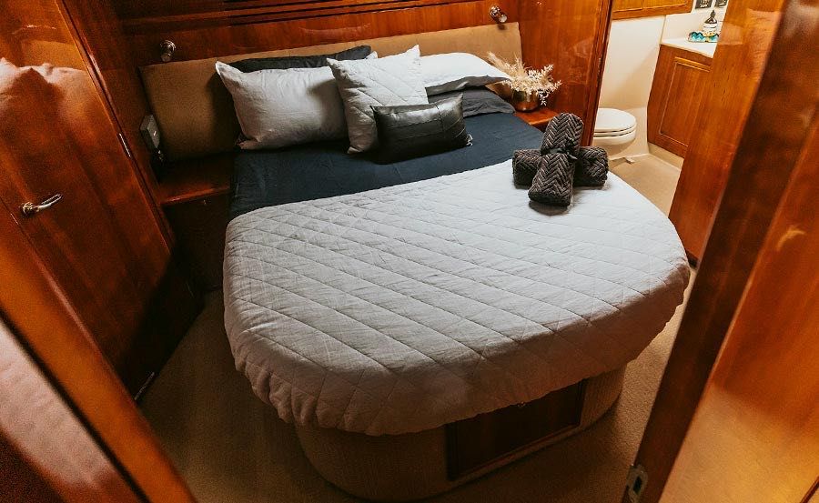 New Years Eve cruises on Onsite Bedroom New Years Eve cruises on Onsite Bedroom
