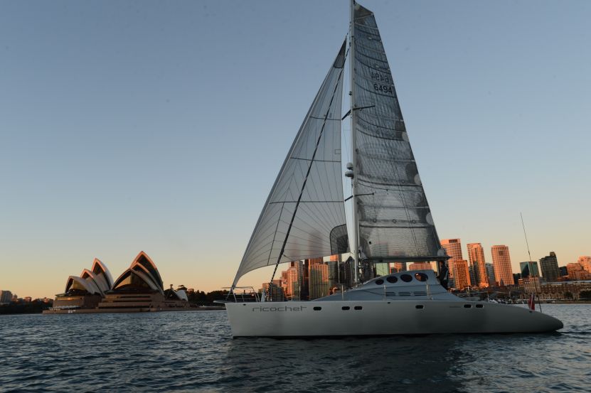 https://www.anyboat.com.au/media/catalog/product/cache/3d98a21d93a47449f8fd839055ce5f12/r/i/ricochet-boat-hire-10.jpg