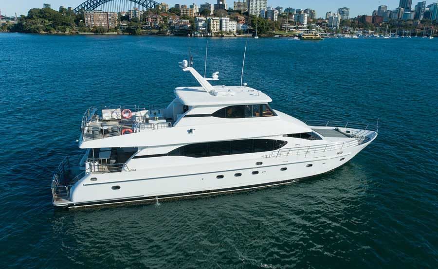 Super Yacht Hire on Salt Starboard View Super Yacht Hire on Salt Starboard View