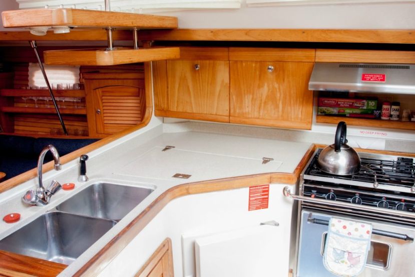 Galley for use on Whitsundays sailing on Satori Galley for use on Whitsundays sailing on Satori