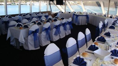 https://www.anyboat.com.au/media/catalog/product/cache/3d98a21d93a47449f8fd839055ce5f12/s/c/school-formals-on-v-spirit-formal-setting.jpg