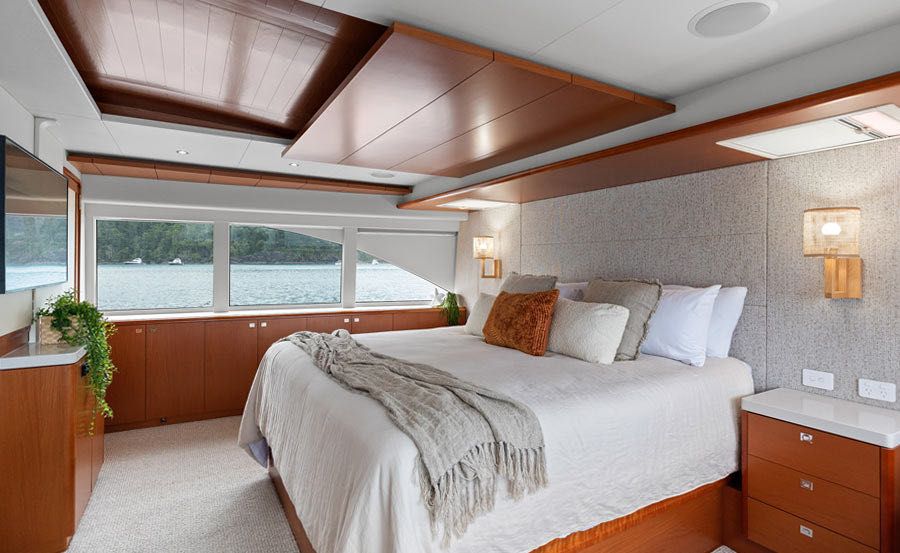 Whitsundays Super Yacht Hire on Segara Master bedroom Whitsundays Super Yacht Hire on Segara Master bedroom