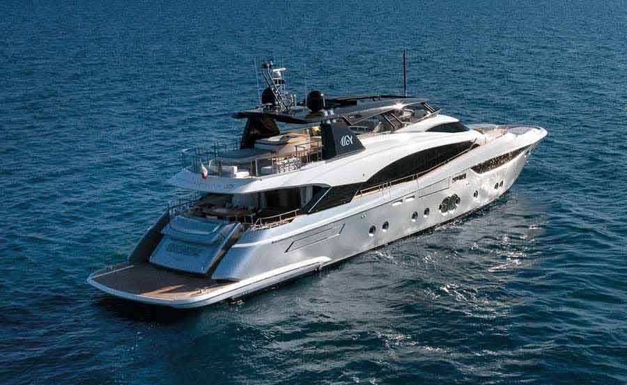 Super Yacht Hire on Sirenuse view from stern, starboard side Super Yacht Hire on Sirenuse view from stern, starboard side