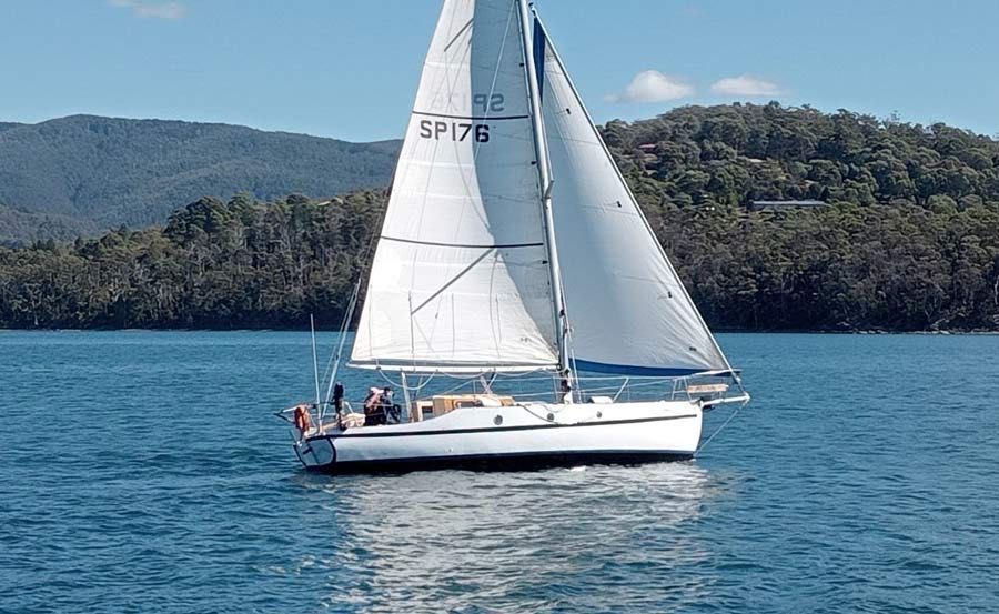https://www.anyboat.com.au/media/catalog/product/cache/3d98a21d93a47449f8fd839055ce5f12/s/v/sv-adina-2.jpg