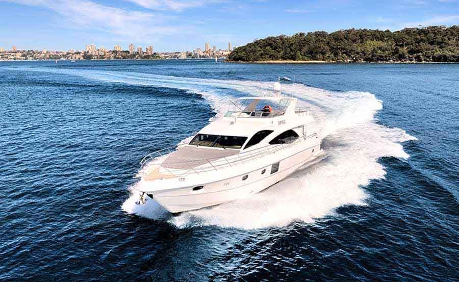 boat hire on empress front boat hire on empress front