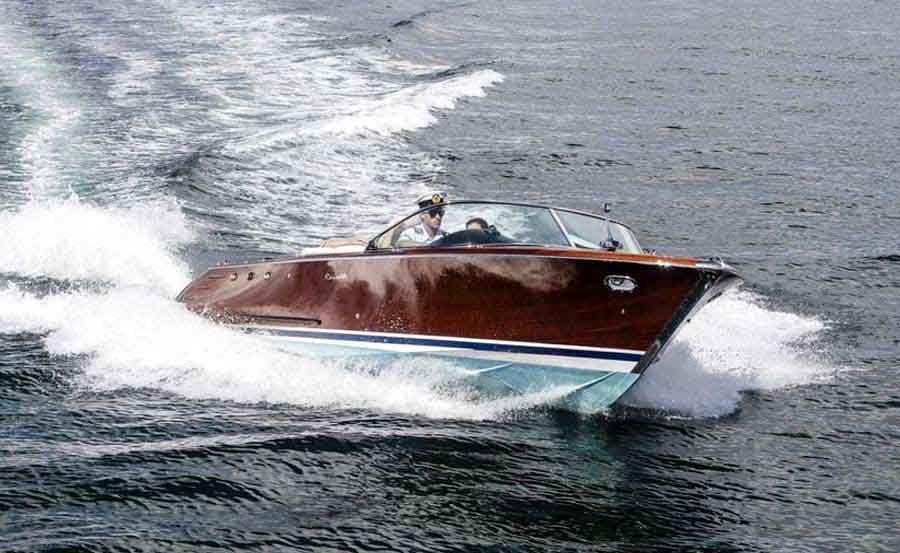 Valentines Day on La Dolce Vita starboard view