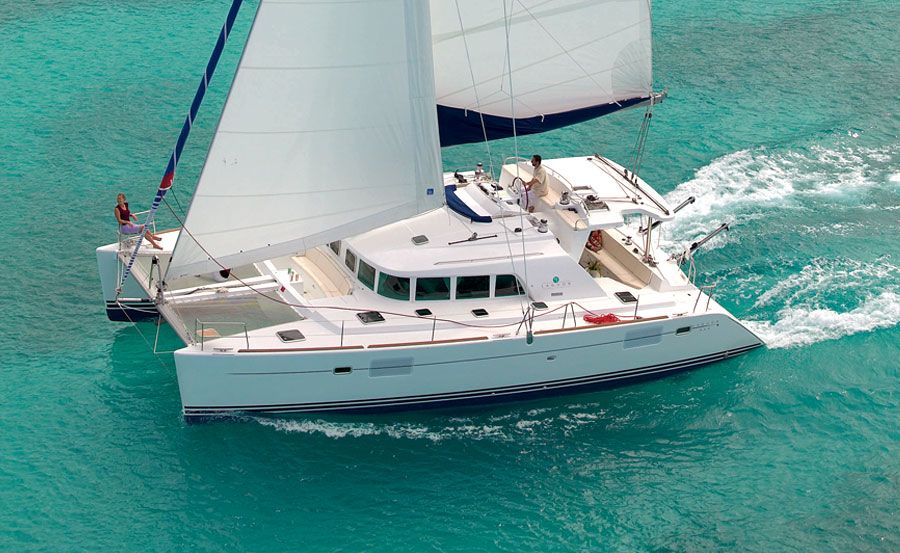 https://www.anyboat.com.au/media/catalog/product/cache/3d98a21d93a47449f8fd839055ce5f12/v/i/vivid-cruises-on-hestia-main-profile.jpg