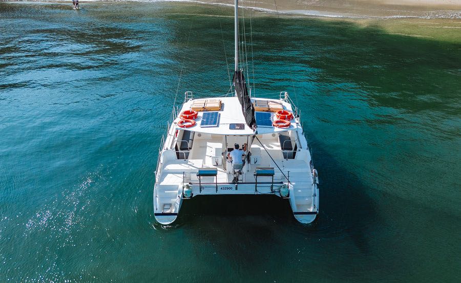 Boat Hire on Zulu top view