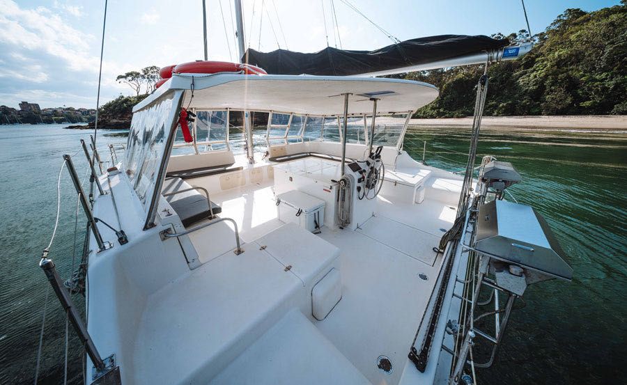 Boat Hire on Zulu saloon
