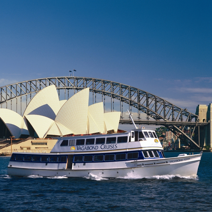 Cruise the Harbour in Comfort and Luxury