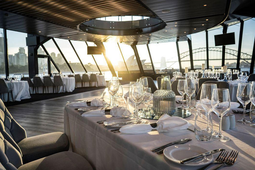 Sydney Harbour Cruises vs Restaurants