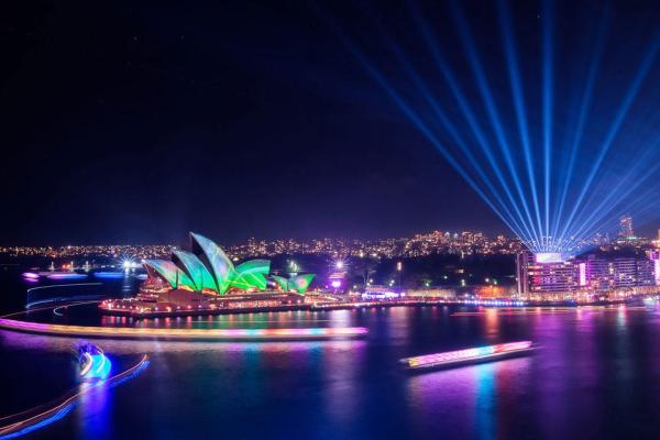 Witness Sydney’s Harbourside Filled With The Colours of Vivid Light Festival!