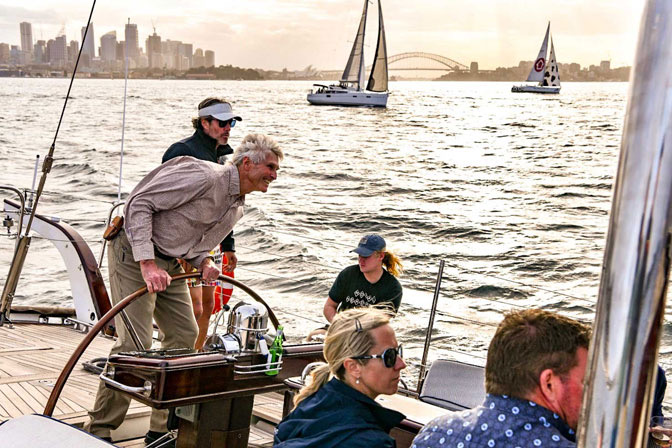 10 Reasons to Charter a Boat This Winter