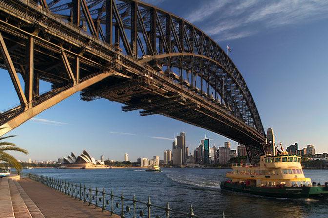 10 Reasons to Charter a Boat This Winter